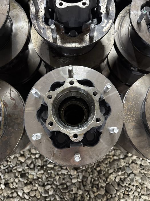 Ступиця задня в зборі спарка (коронка ,ступиця ,диск) Sprinter 906/907