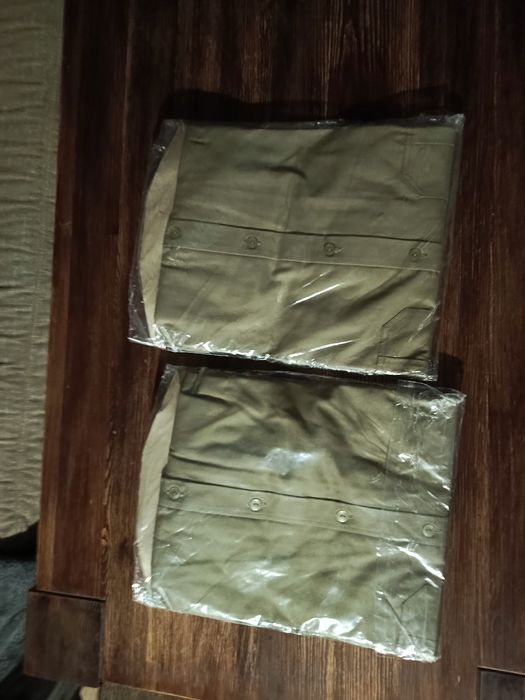 Stare wojskowe koszule