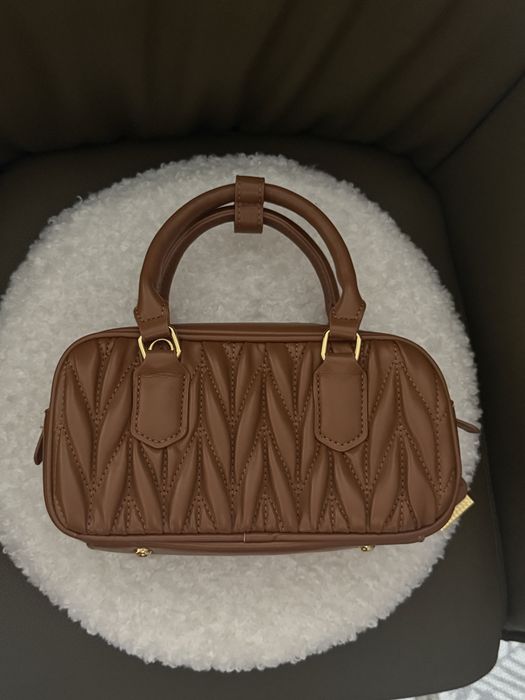 Miumiu - Arcadie tote bag | Używana, stan bdb