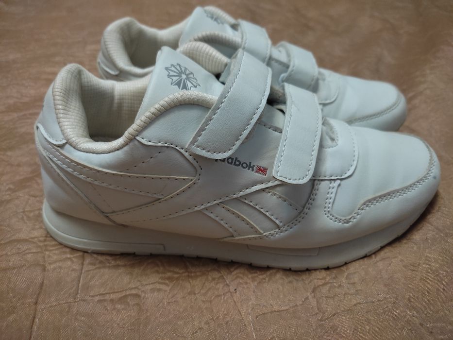 Кросівки білі, 23 см