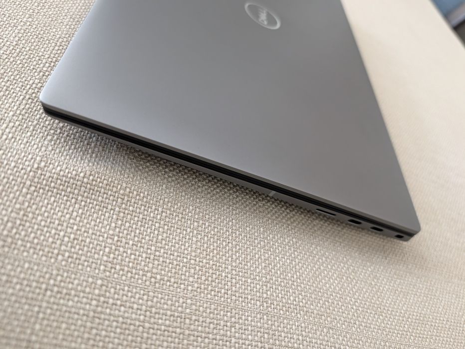 Dell Precision 5470 - Stan idealny