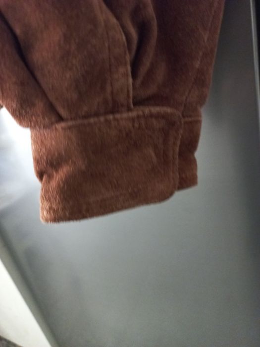 Blusão para homem em couro com interior acolchoado