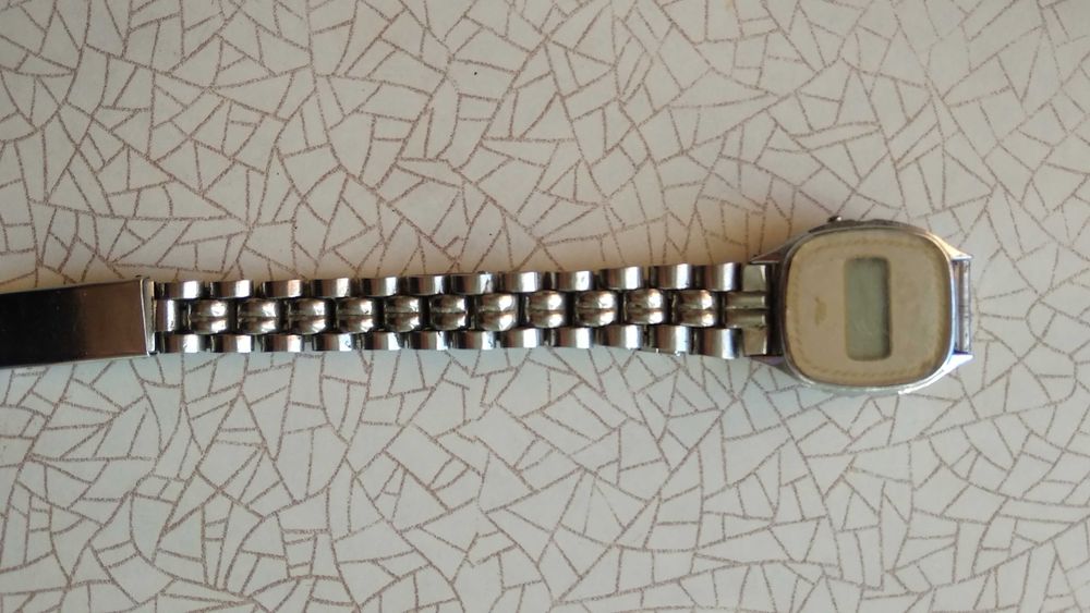 Годинники часів СРСР.