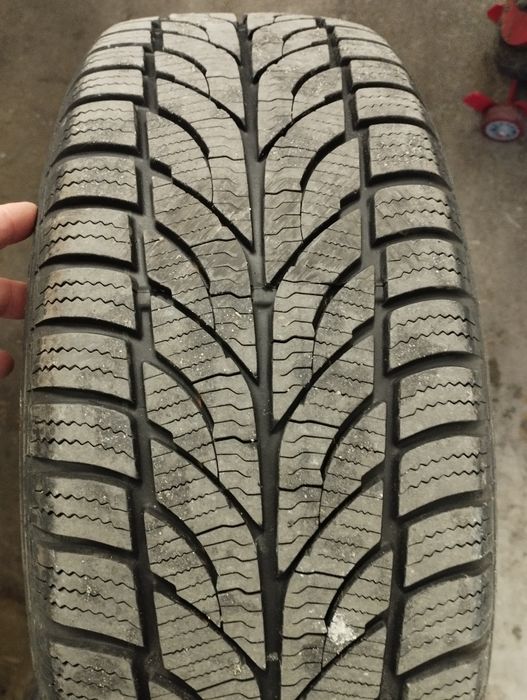 Koła stalowe z oponami zimowymi do BMW 205/55/16