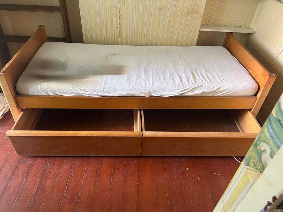 Cama de solteiro