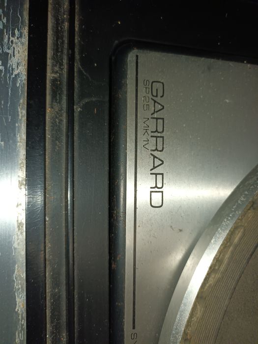 Gira discos garrard com amplificador