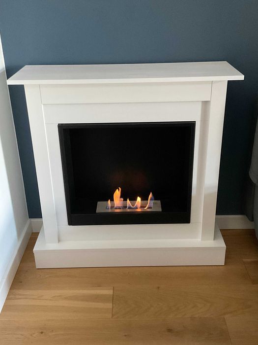 Biokominek wolnostojący biały, kominek