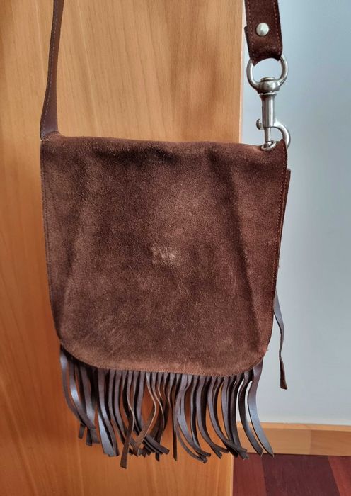 Mala castanha com franjas
