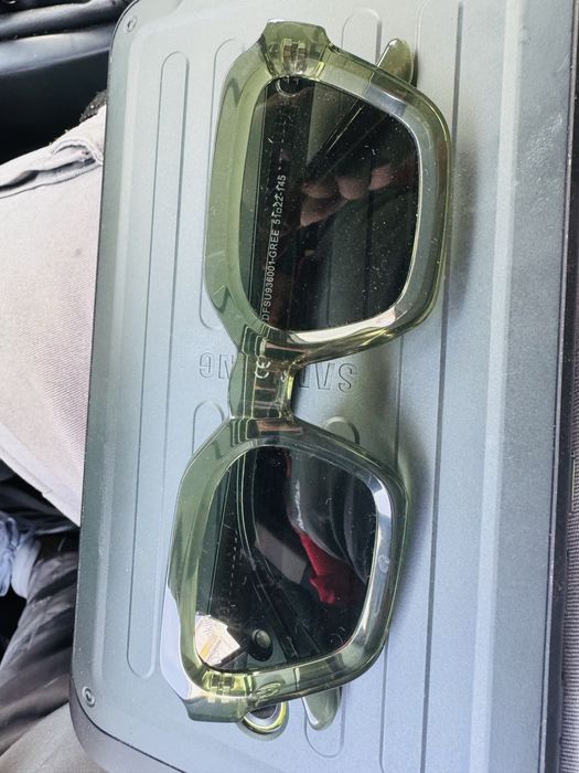 D.Franklin oculos de sol