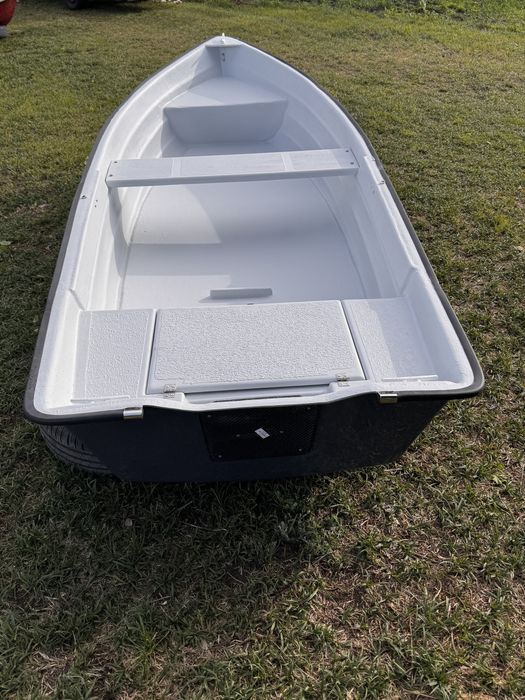 Łódź łódka wiosłowo-motorowa 360x130