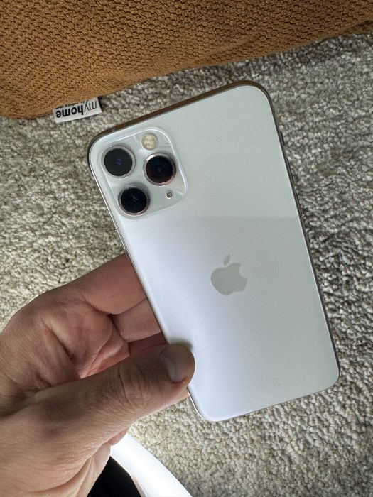 Iphone 11 pro (BATERIA 100%)