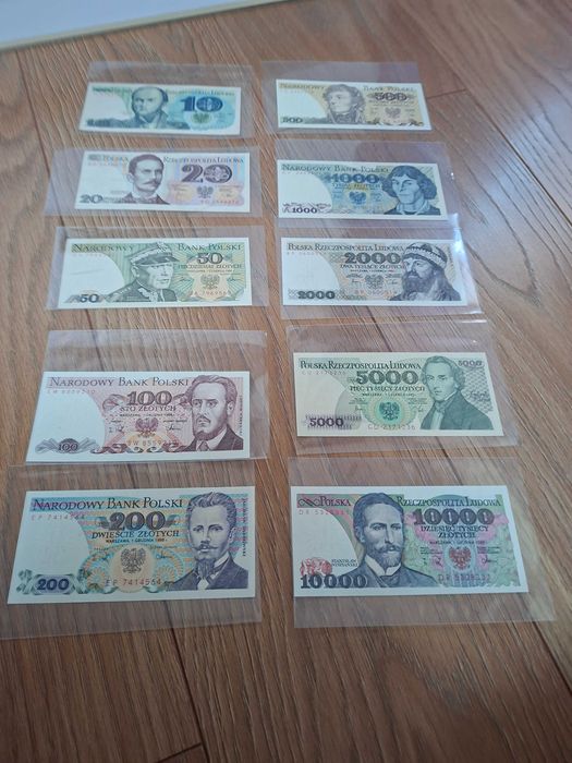 Zestaw banknotow 10 sztuk prl u stan unc.polecam.