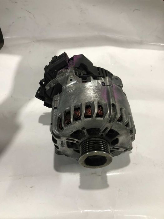 Генератор Peugeot 5008 3008 Citroen C5 С4 1.6 e-hdi Volvo V50 1.6 D