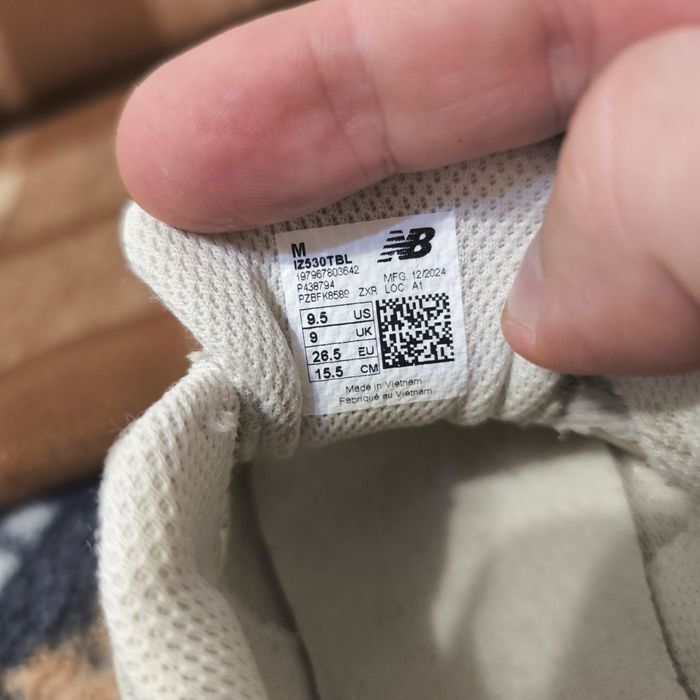 Оригінальні дитячі кросівки New balance 530 на резинках