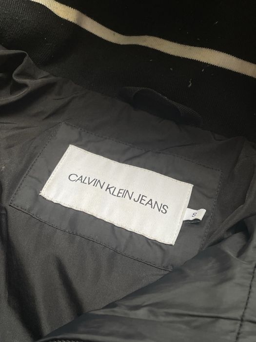 Пуховик чоловічій Calvin Klein. Куртка на синтапоні Calvin Klein Jeans