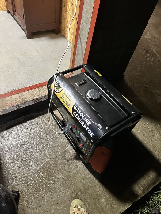 Продам генератор