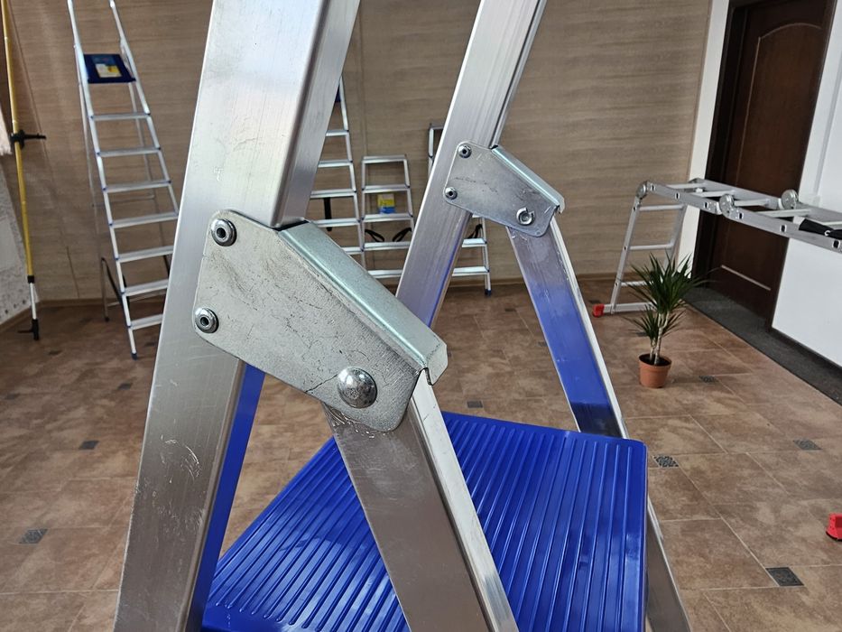 Стремянка до 200кг на 6 ступеней Алюминиевая Качественная Украина