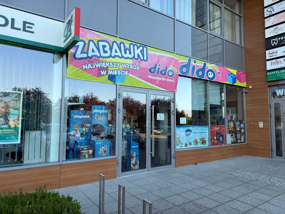 wynajmę w centrum Puław lokal handlowo usługowy 150m2