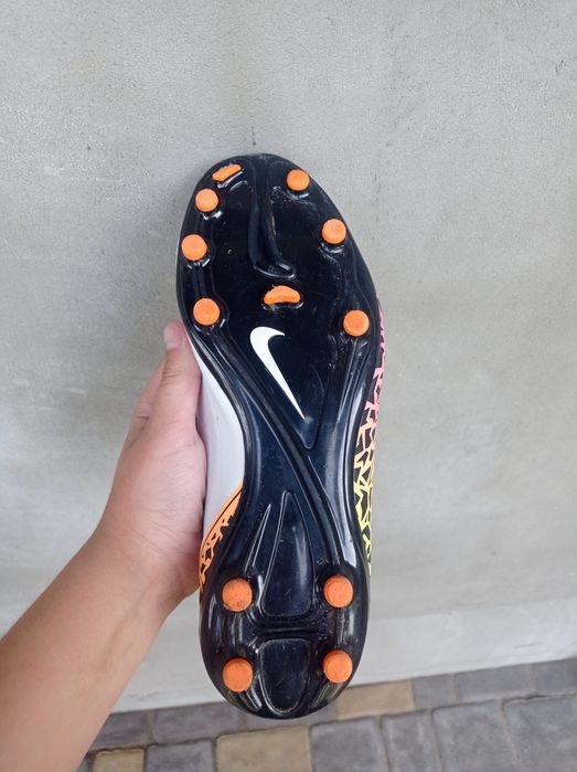 Бутси Nike hyper venom