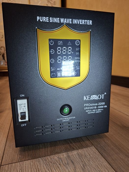 Гібридне дбж інвертор Kemot Prosinus 2200