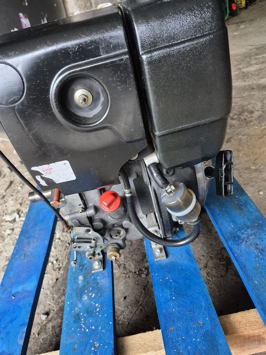 Sprzedam silnik hatz 1b30