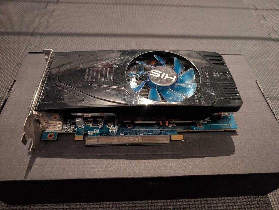 Karta graficzna HIS Radeon HD 5770 Fan 1GB (128bit) GDDR5 PCIe