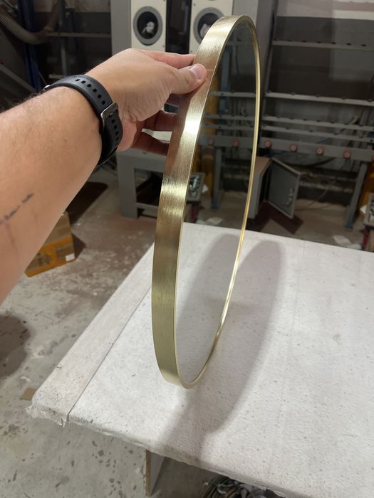 Espelhos de 60/80/100cm com aro dourado ou preto