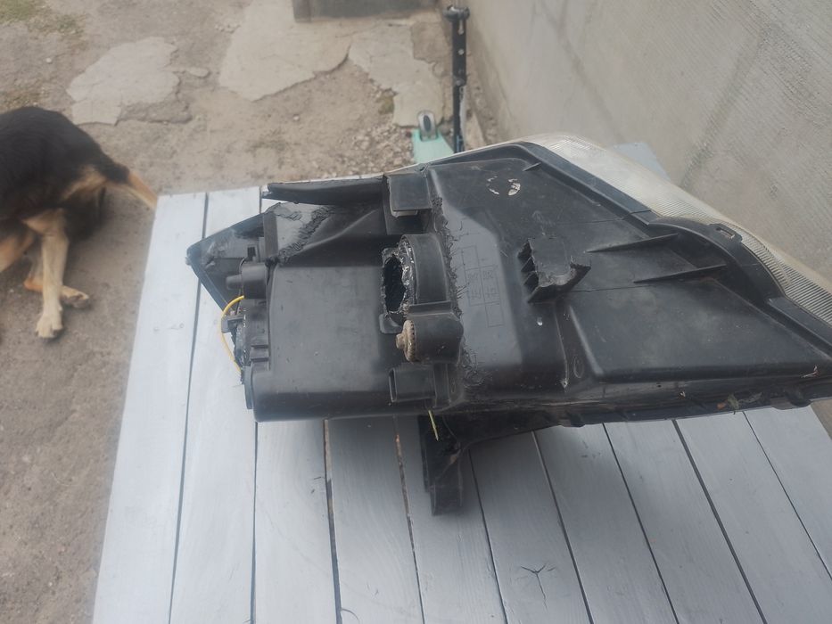 Продам ліву фару Geely MK