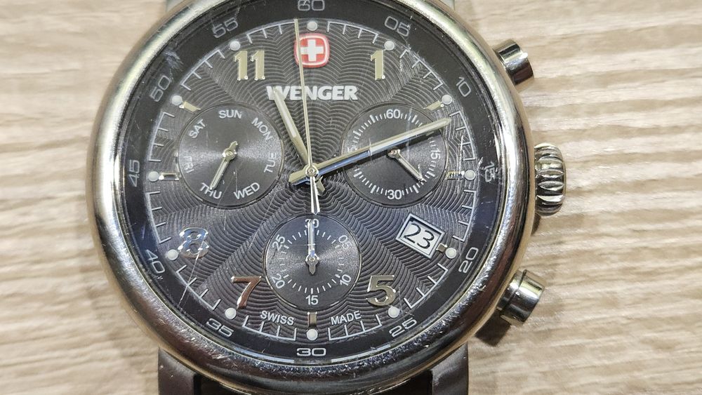 Годинник Wenger Swiss made оригінал orient