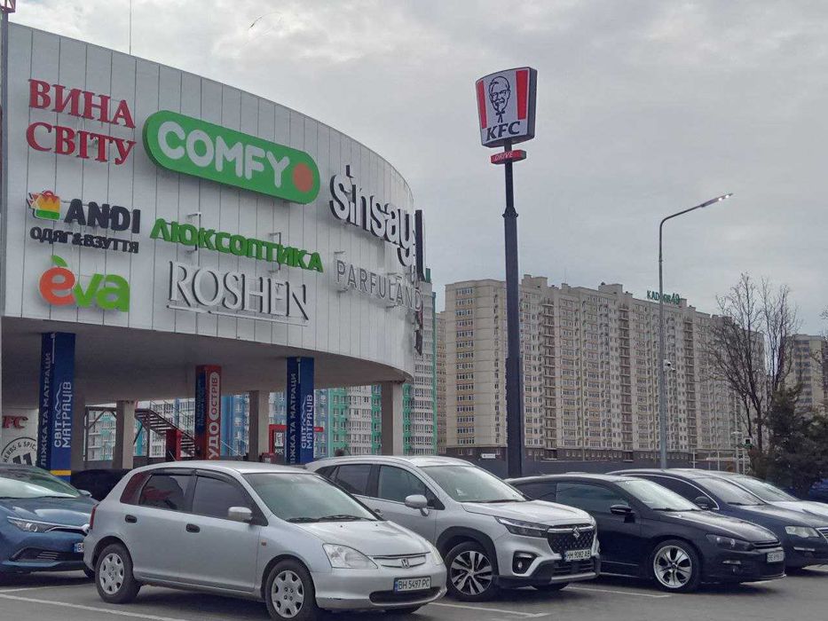 Оренда приміщення в торговому центрі під ресторан