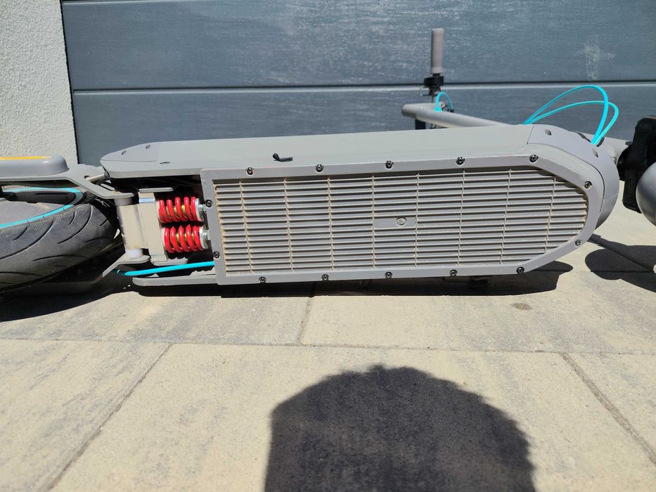 Hulajnoga motus scotty 10 plus