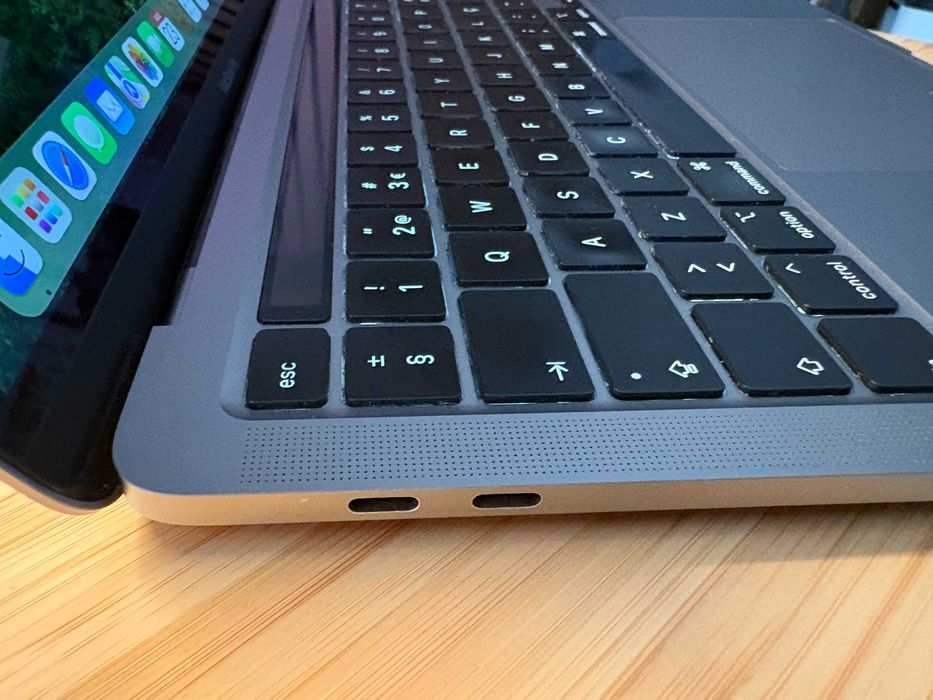 MacBook Pro i7 13 polegadas