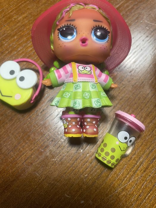 Обменяю на любую из этой же колекции кроме куроми и хелоу китти