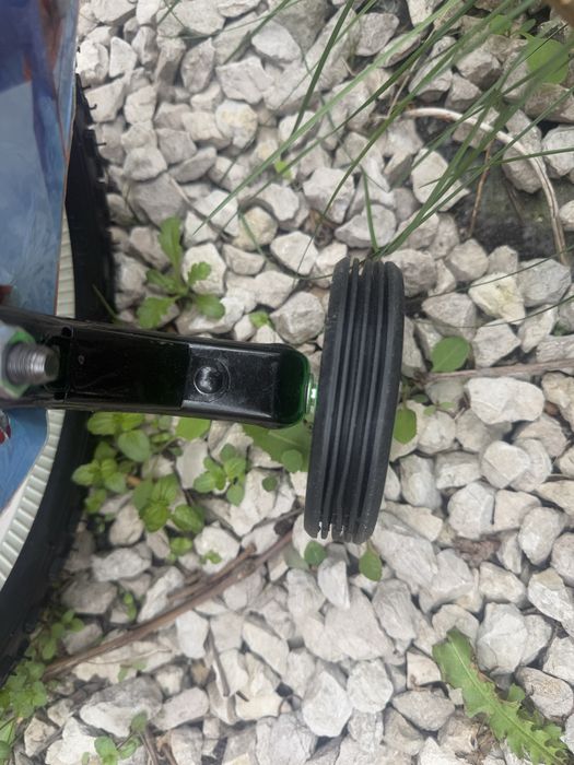 Rowerek dzieciency 12 Cal  prowadnik kółka