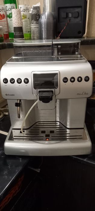 Кофемашина з капучинатором