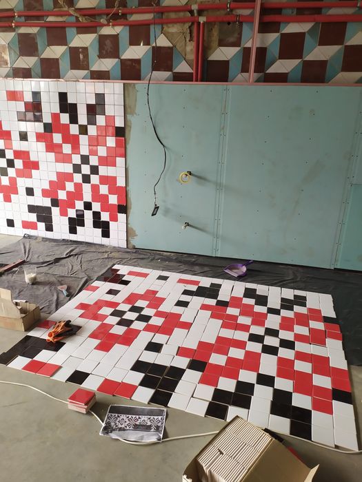 Монтаж напольних покриттів.