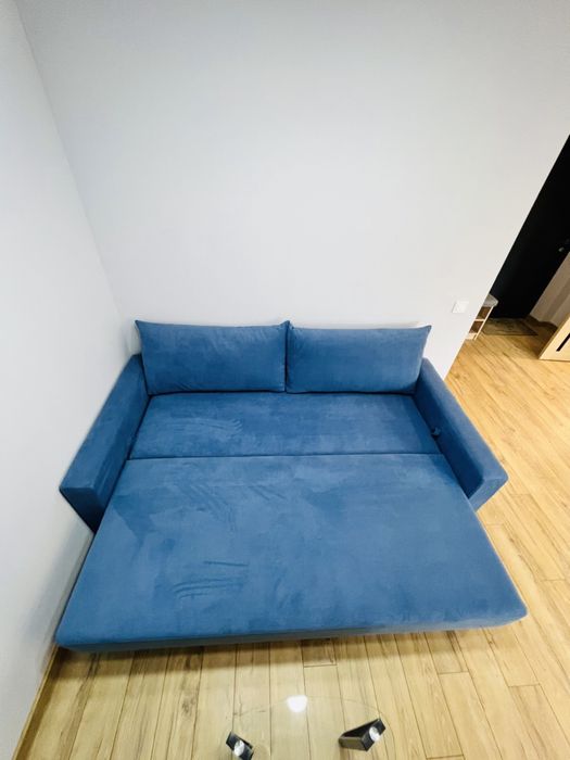 Подобово!2-х кімнатна квартира . Центр.вул. Коновальця 37