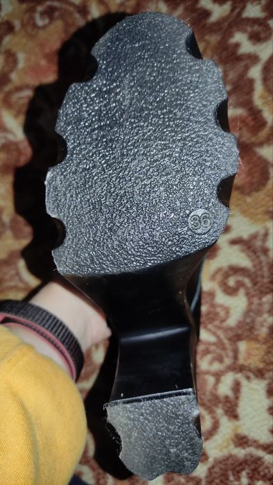 Туфлі жіночі кожані