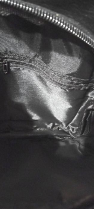 Torebko nerka czarna