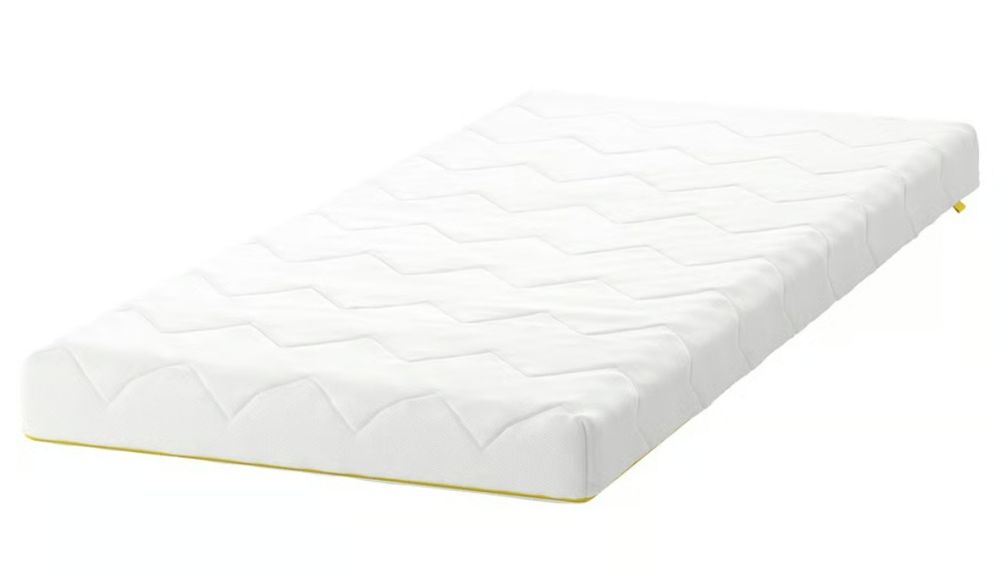 Cama criança IKEA com colchão