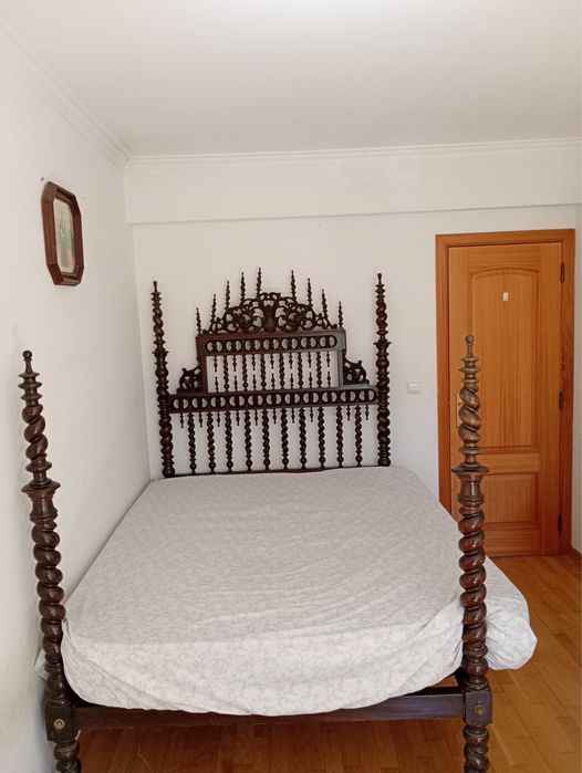 Quarto Arrenda-se