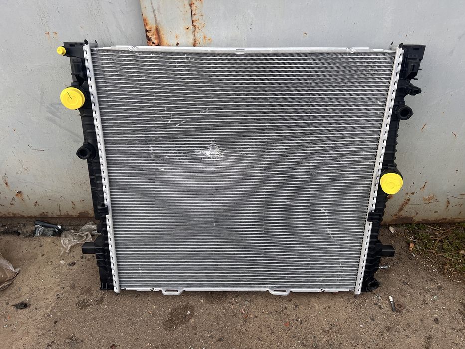 Радиатор bmw x3 g01 x4 g02 бмв х3 г01 х4 г02 новый