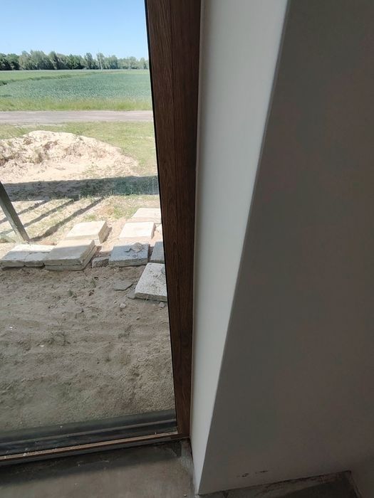 Gładzie natryskowe , szpachlowanie,  gładzie gipsowe