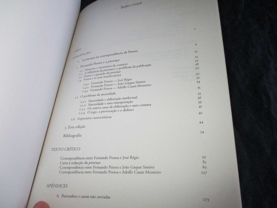 Livro Cartas entre Fernando Pessoa e os directores da Presença