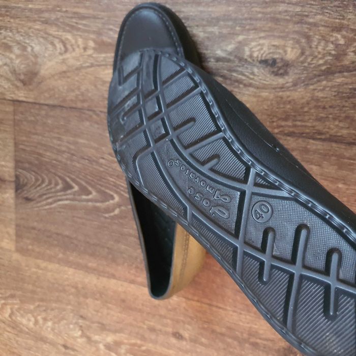 Стильні жіночі лофери Jose Amorales