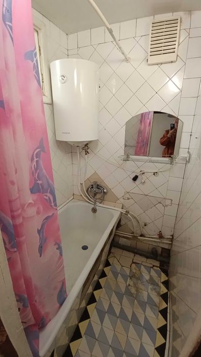 Продам квартиру 3х комн на Академика Глушко