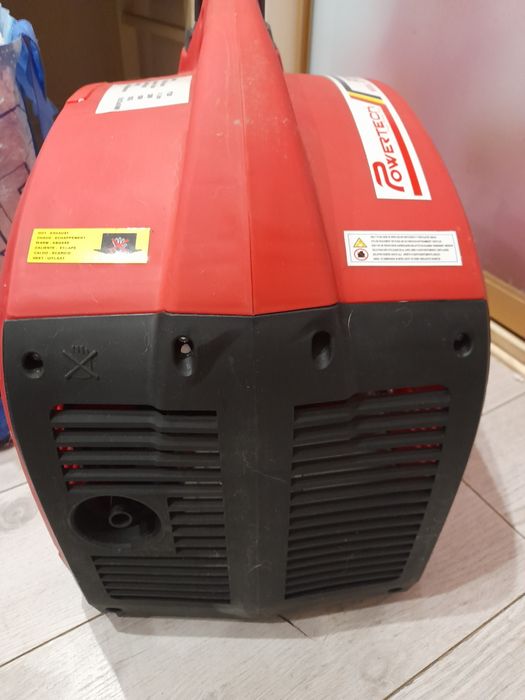 Генератор Powertech PT2000 Італія інверторний