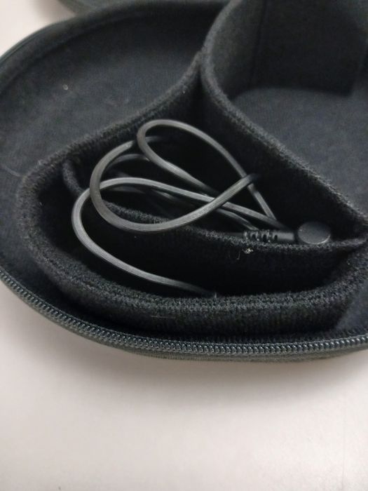 Fones Sony ULT wear noise cancelling