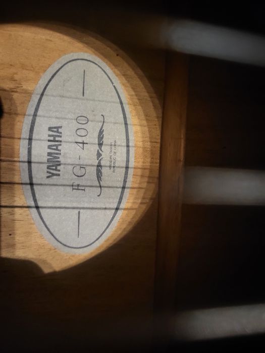 Gitara akustyczna Yamaha