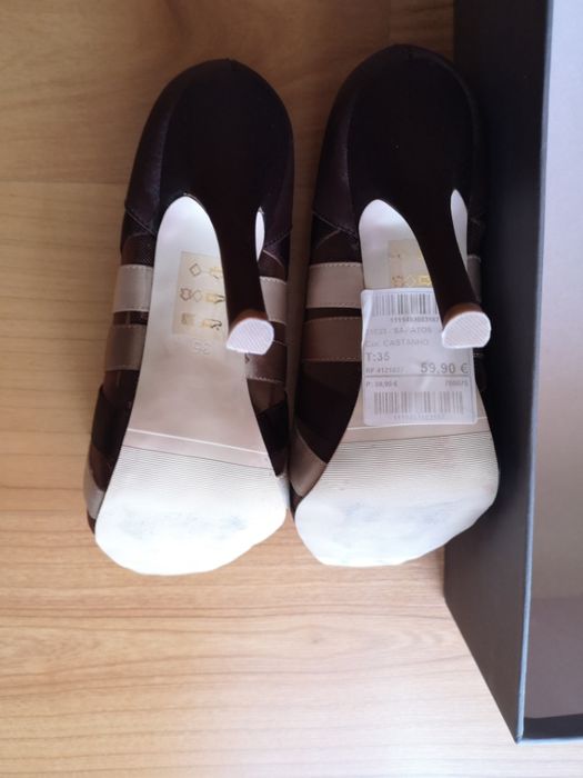 Sapatos novos,35,castanhos e beje,"Paula Soler"